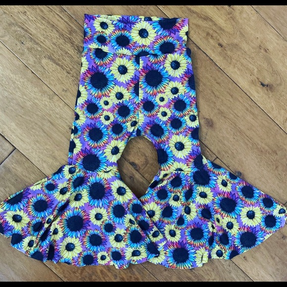 Sunflower Bell Bottoms 0-24 month sizing - Picture 1 of 1